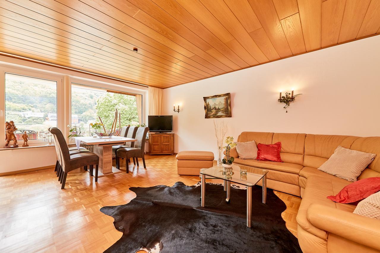 Ferienwohnung "Edeltrud Deluxe Moselblick" Bernkastel-Kues Luaran gambar